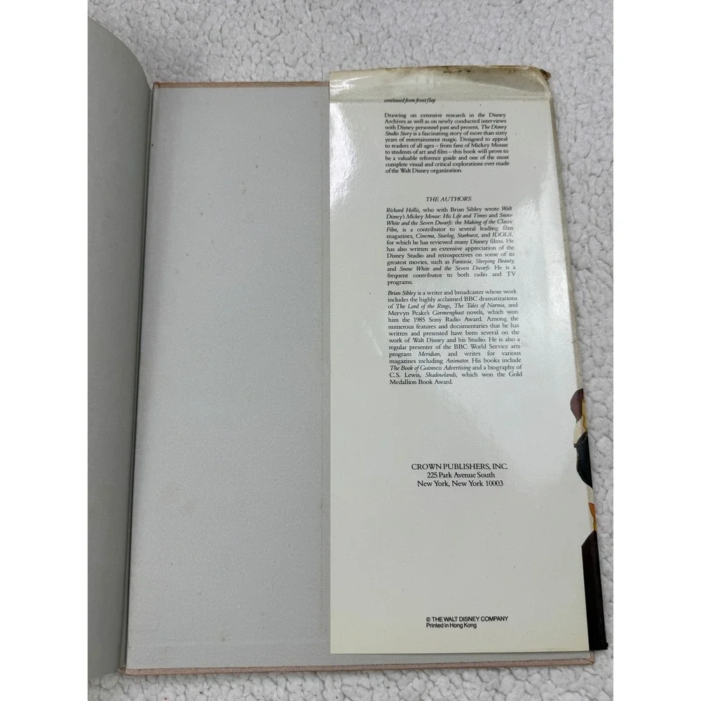 The Disney Studio Story Hardcover Book Richard Holliss Brian‎ Sibley 1988 ISBN